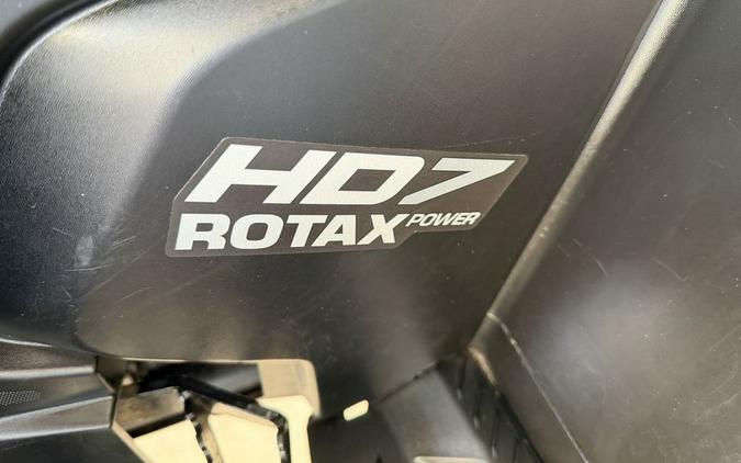 2024 Can-Am® Outlander Pro XU HD7