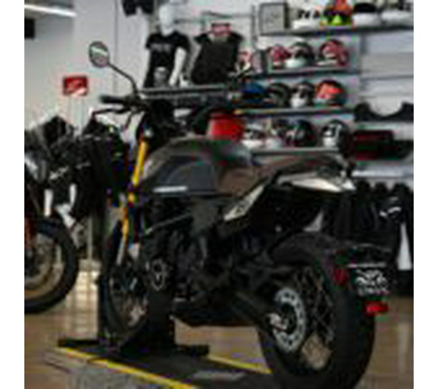 2023 Moto Morini Seiemmezzo SCR