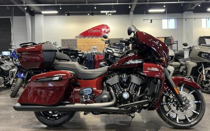 2024 Indian Motorcycle® Roadmaster® Dark Horse® w/Powerband Audio Package Maroon Metallic