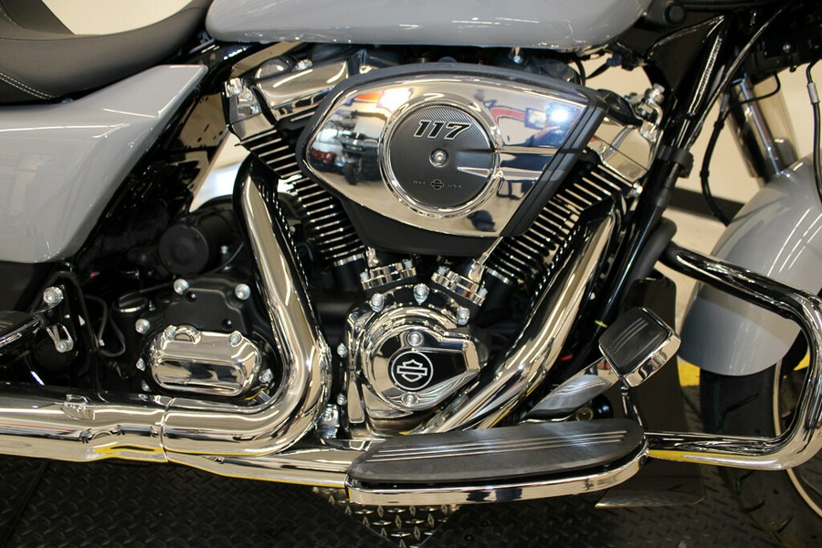 New 2024 Harley-Davidson Street Glide Grand American Touring FLHX Motorcycle For Sale In Miami, Florida