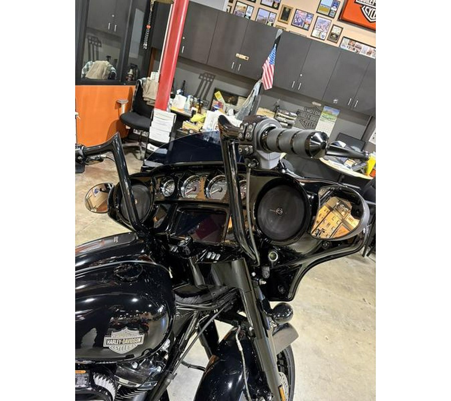 2021 Harley-Davidson® FLHXS - Street Glide® Special