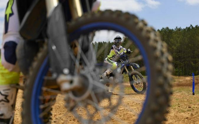 2027 Yamaha YZ250 Monster Energy Edition