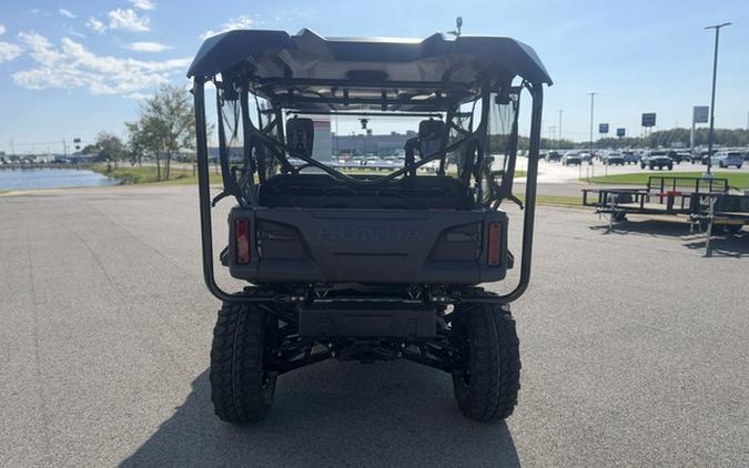 2025 Honda Pioneer 1000-5 Deluxe