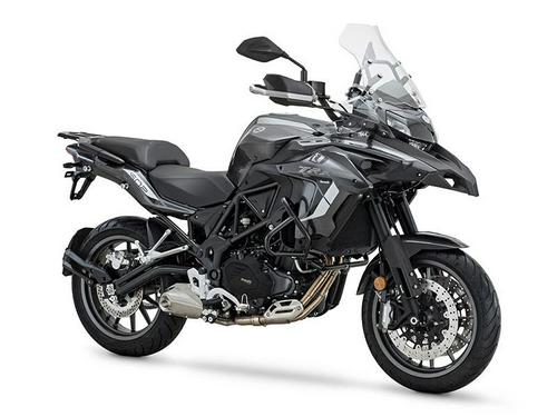 2021 Benelli TRK502 Review (15 Fast Facts for Sport-Touring)