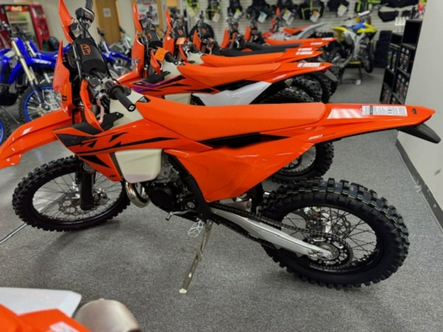 2025 KTM XC 250 W