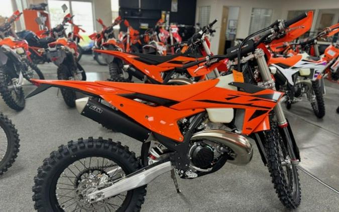 2025 KTM XC 250 W