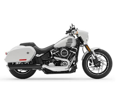 2021 Harley-Davidson Sport Glide Review: Two-Wheeled Convertible