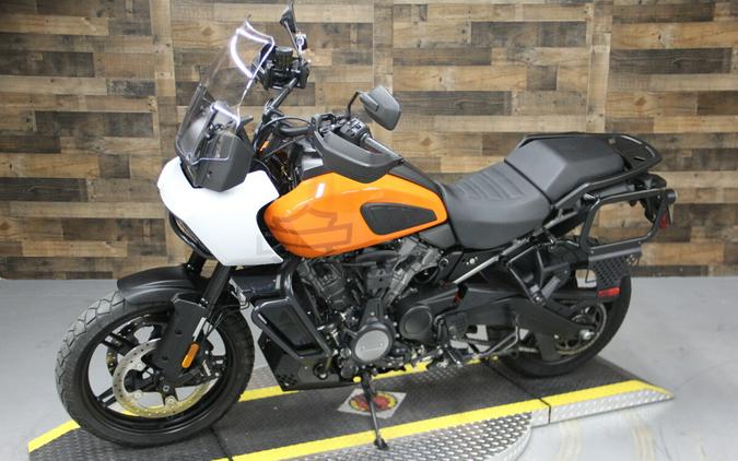 2021 Harley-Davidson Pan America™ 1250 Baja Orange/Stonewashed White Pearl