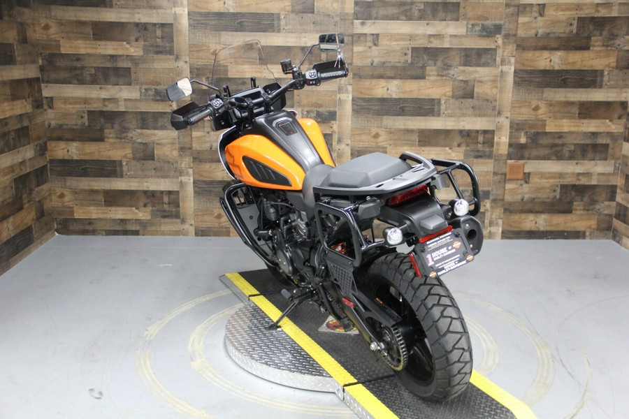 2021 Harley-Davidson Pan America™ 1250 Baja Orange/Stonewashed White Pearl