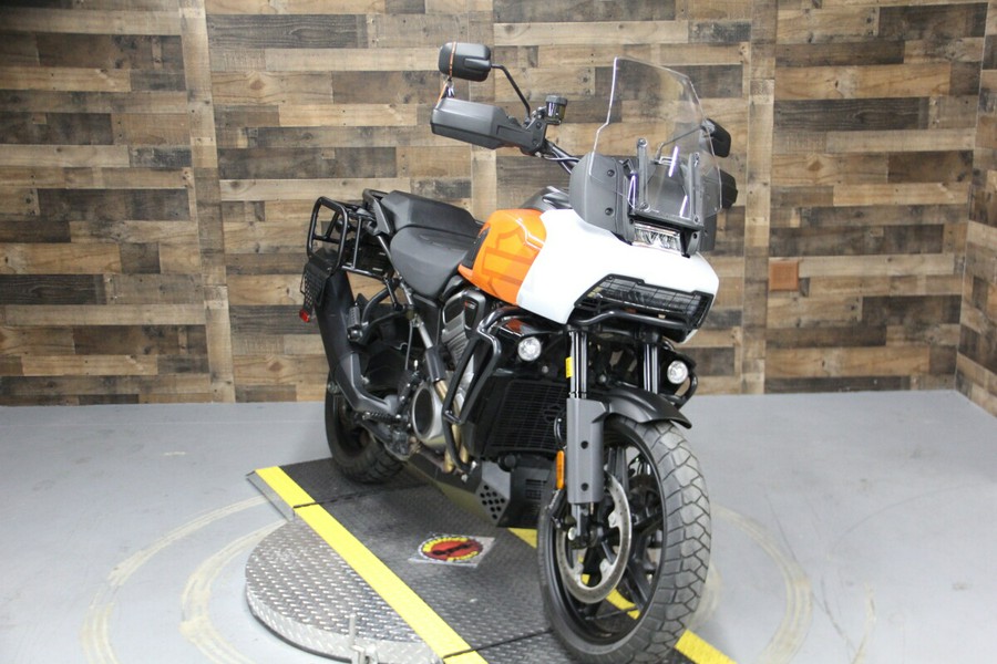 2021 Harley-Davidson Pan America™ 1250 Baja Orange/Stonewashed White Pearl