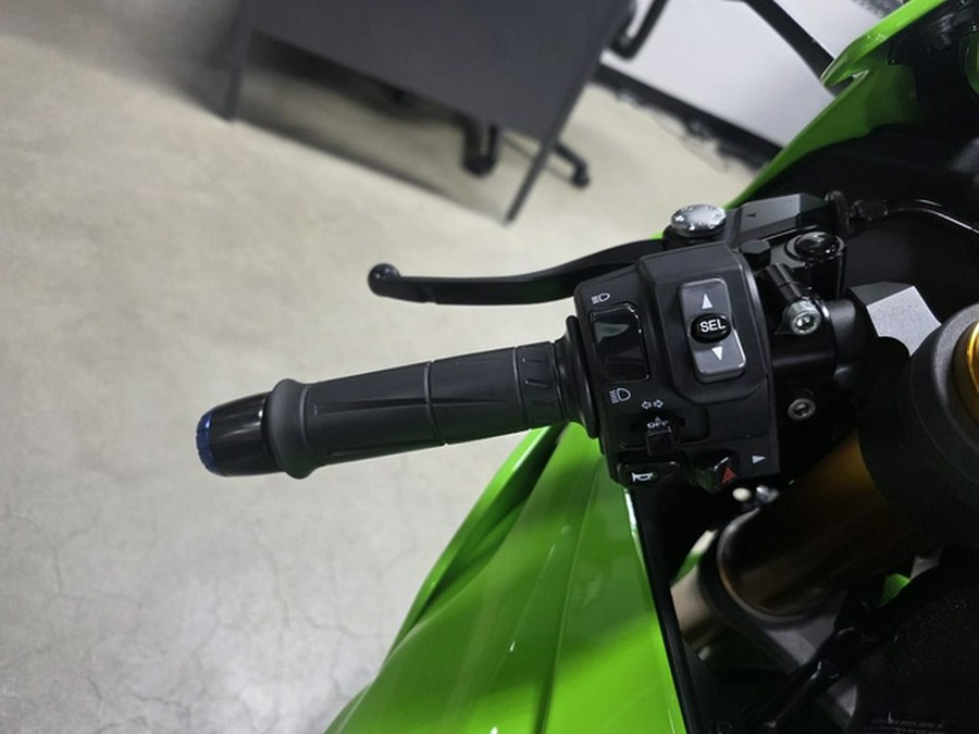 2024 Kawasaki Ninja ZX-6R KRT Edition