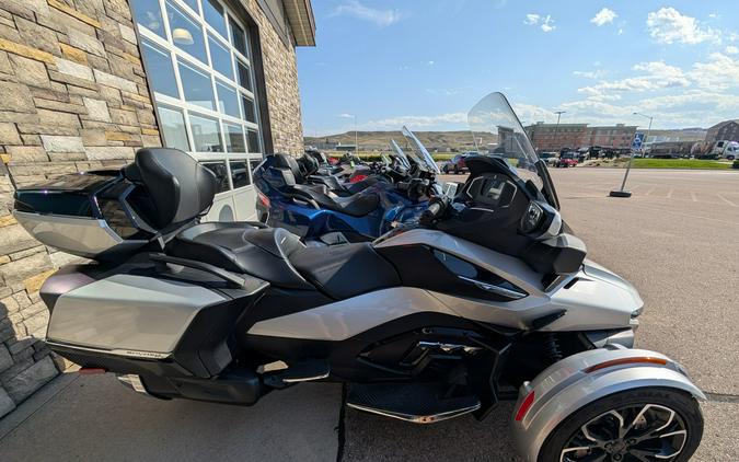2022 Can-Am Spyder RT Limited
