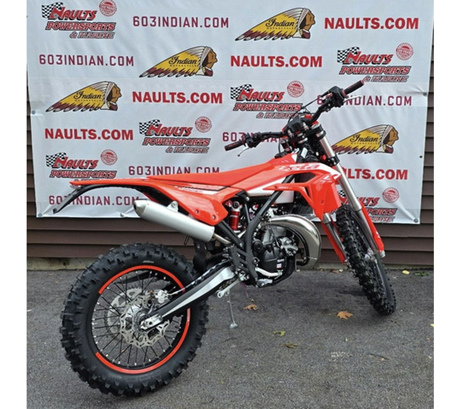 2027 Beta Motorcycles 200 X-TRAINER