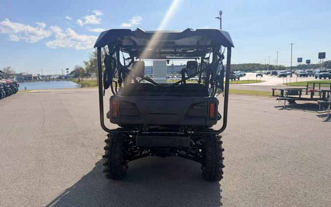 2025 Honda Pioneer 1000-5 Deluxe