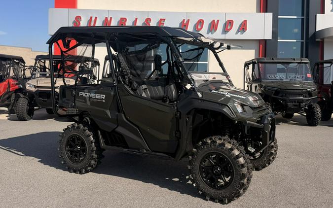 2025 Honda Pioneer 1000-5 Deluxe