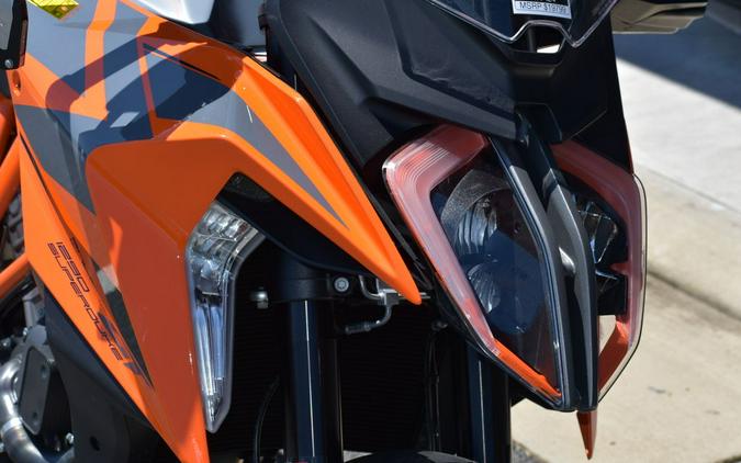 2024 KTM 1290 Super Duke GT