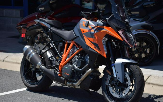 2024 KTM 1290 Super Duke GT