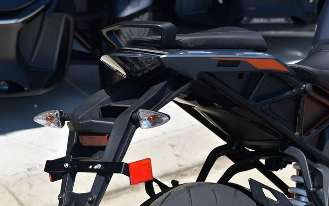 2024 KTM 1290 Super Duke GT