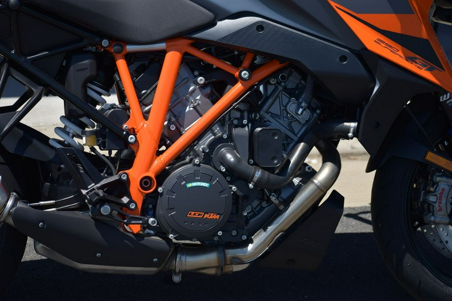 2024 KTM 1290 Super Duke GT