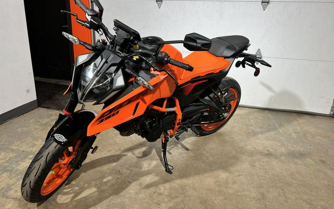 2024 KTM Duke 390