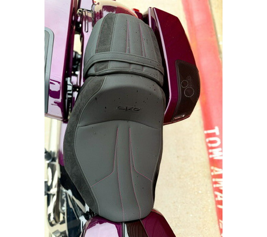 2025 Harley-Davidson® CVO™ Street Glide® Poison Berry