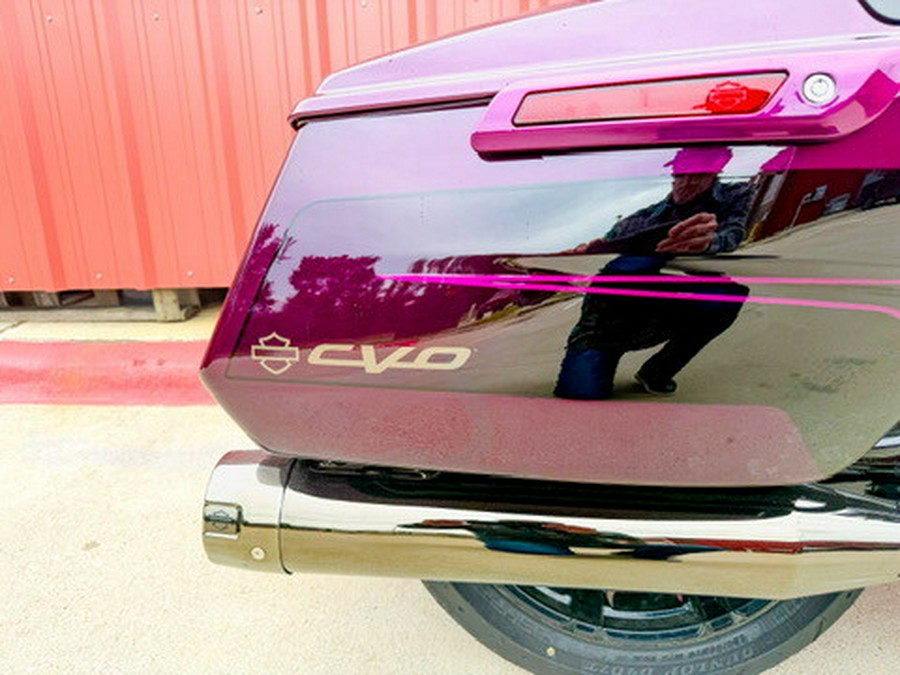 2025 Harley-Davidson® CVO™ Street Glide® Poison Berry