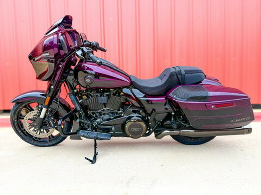 2025 Harley-Davidson® CVO™ Street Glide® Poison Berry