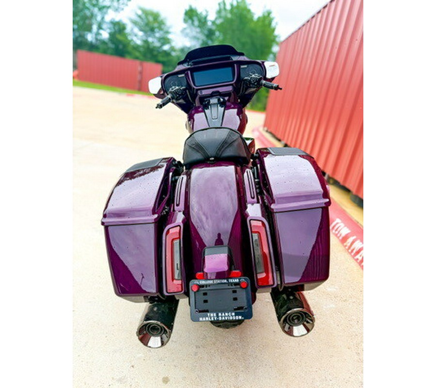 2025 Harley-Davidson® CVO™ Street Glide® Poison Berry