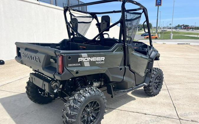 2024 Honda® Pioneer 1000 Deluxe