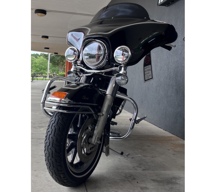 2003 Harley-Davidson Electra Glide® Classic VIVID BLACK