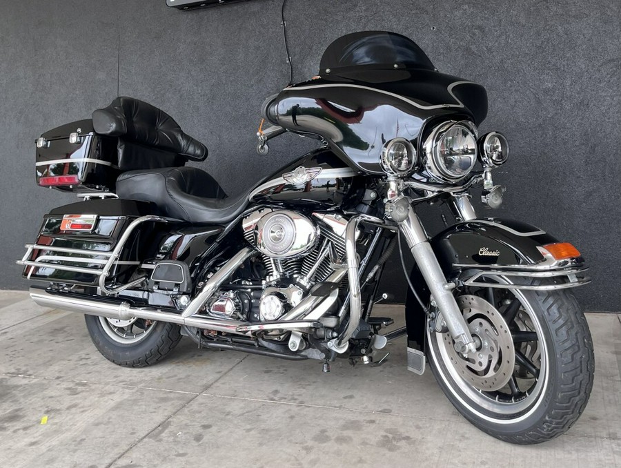 2003 Harley-Davidson Electra Glide® Classic VIVID BLACK