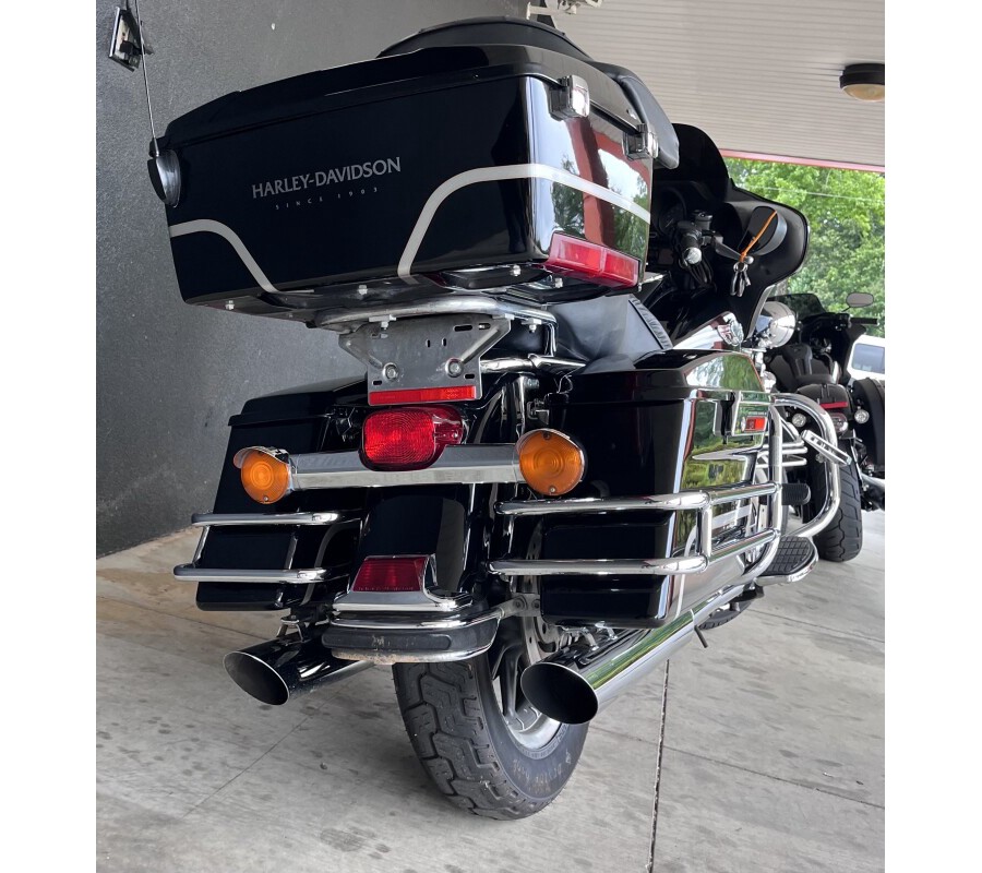 2003 Harley-Davidson Electra Glide® Classic VIVID BLACK