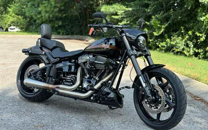 2016 Harley-Davidson CVO™ Pro Street Breakout®