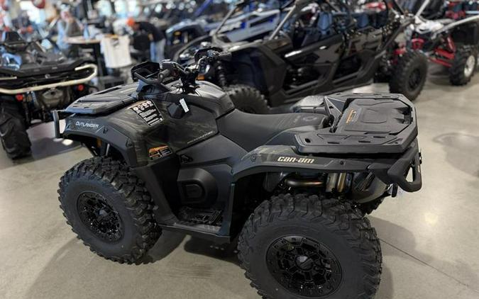 2026 Can-Am® Outlander Backcountry 1000R Multicam Dark Camo