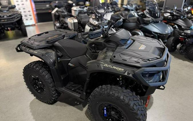 2026 Can-Am® Outlander Backcountry 1000R Multicam Dark Camo
