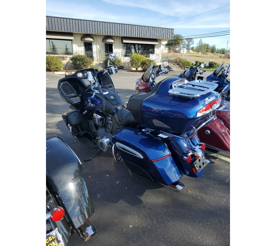 2022 Indian Motorcycle® Pursuit Limited with Premium Package