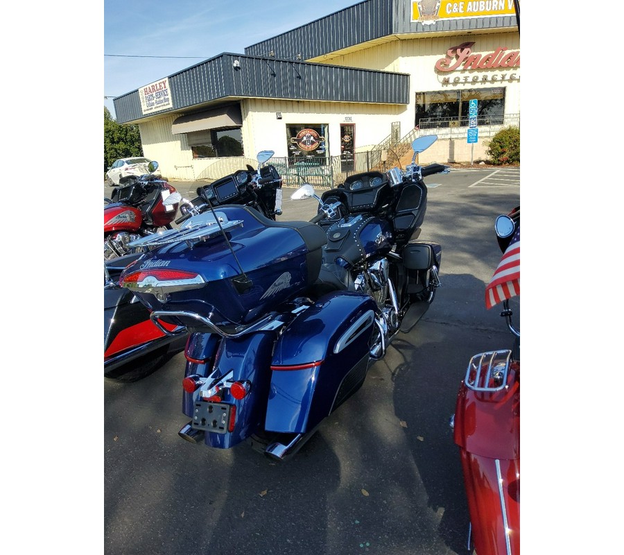 2022 Indian Motorcycle® Pursuit Limited with Premium Package