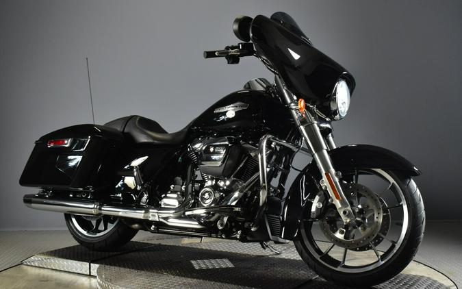 2023 Harley-Davidson Street Glide