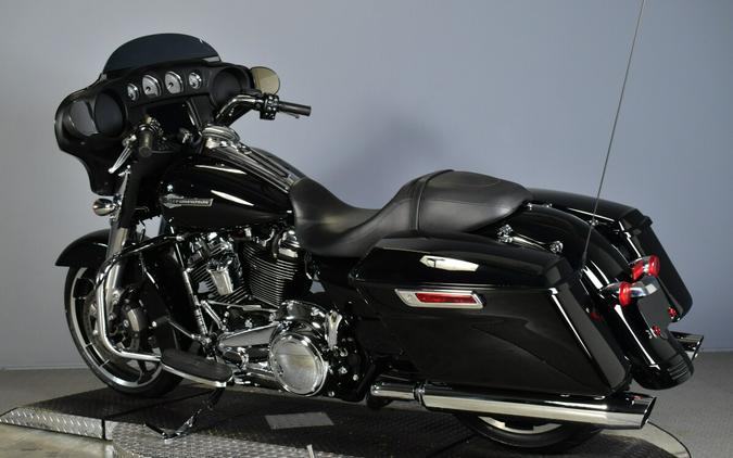 2023 Harley-Davidson Street Glide