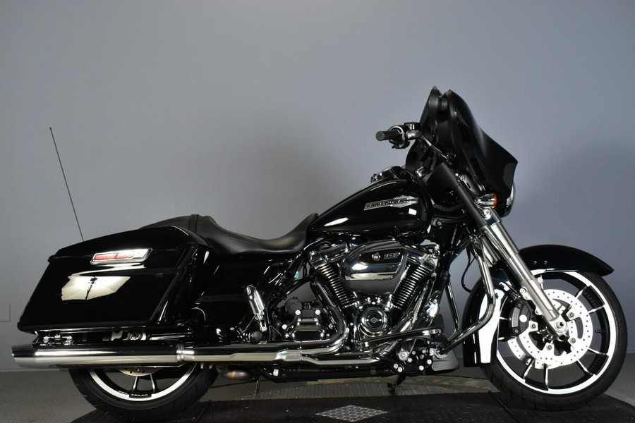 2023 Harley-Davidson Street Glide