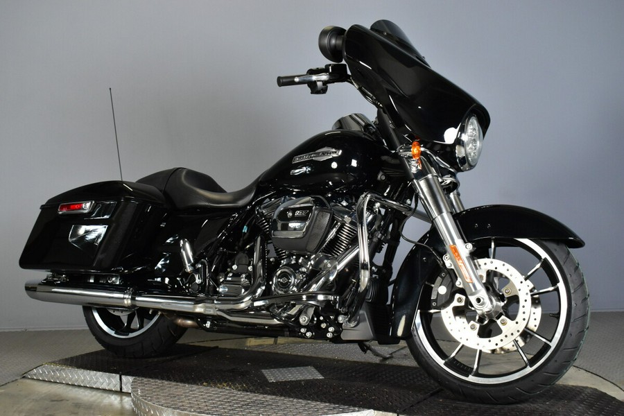2023 Harley-Davidson Street Glide