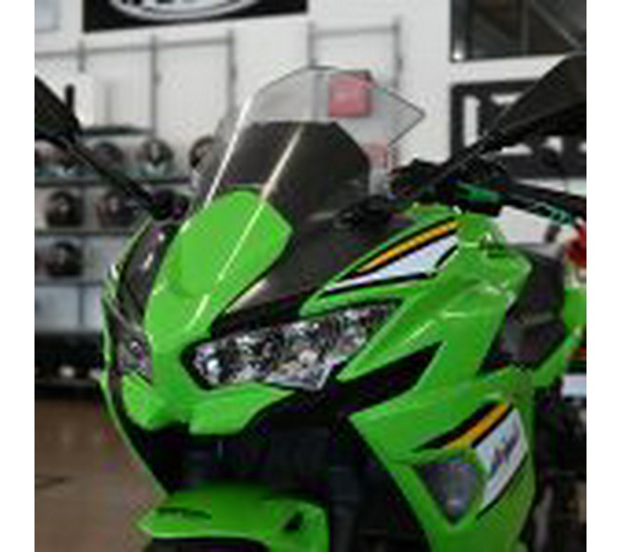 2025 Kawasaki Ninja 650 KRT