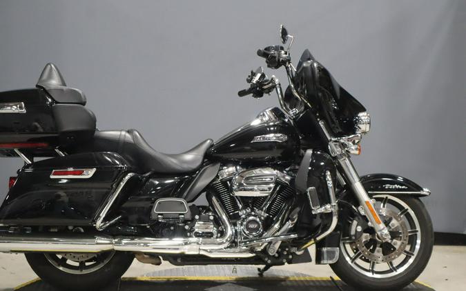 2018 Harley-Davidson Electra Glide Ultra Classic Vivid Black