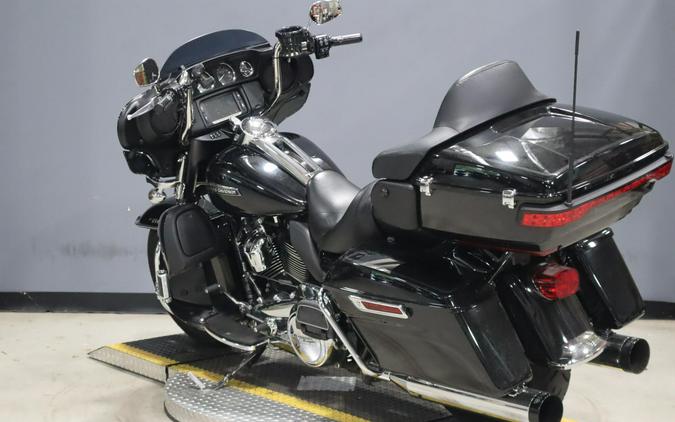 2018 Harley-Davidson Electra Glide Ultra Classic Vivid Black