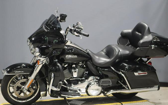 2018 Harley-Davidson Electra Glide Ultra Classic Vivid Black