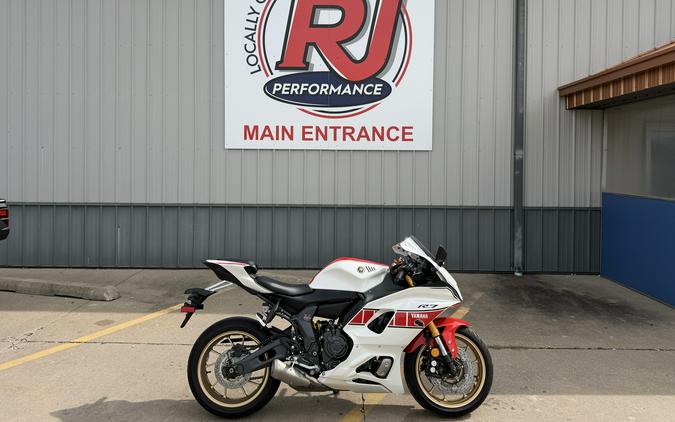 2022 Yamaha YZF-R7 World GP 60th Anniversary Edition