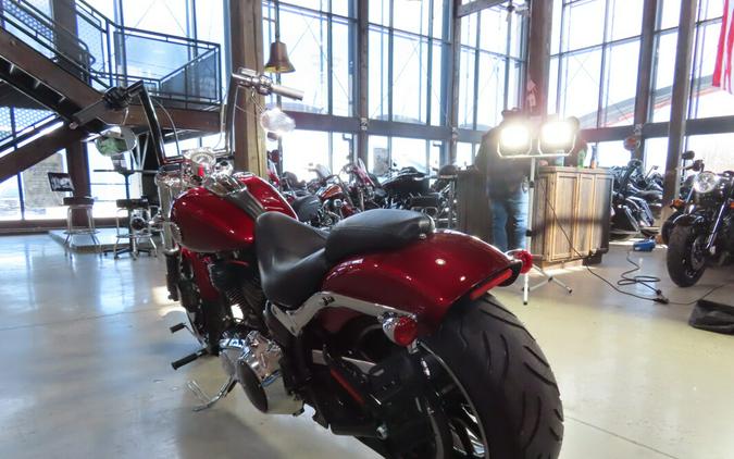 2016 Harley-Davidson® FXSB Breakout®