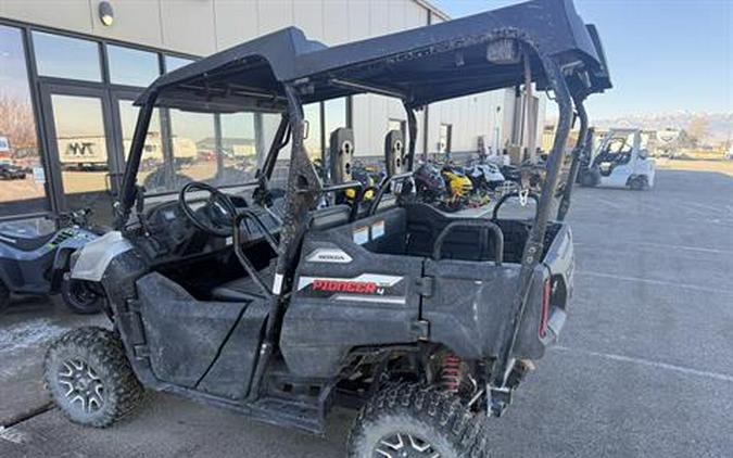 2017 Honda Pioneer 700-4 Deluxe