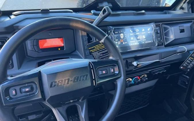 2026 Can-Am® SSV DEF MAX TEXCAB 65 HD11 BK HB 26 Limited HD11