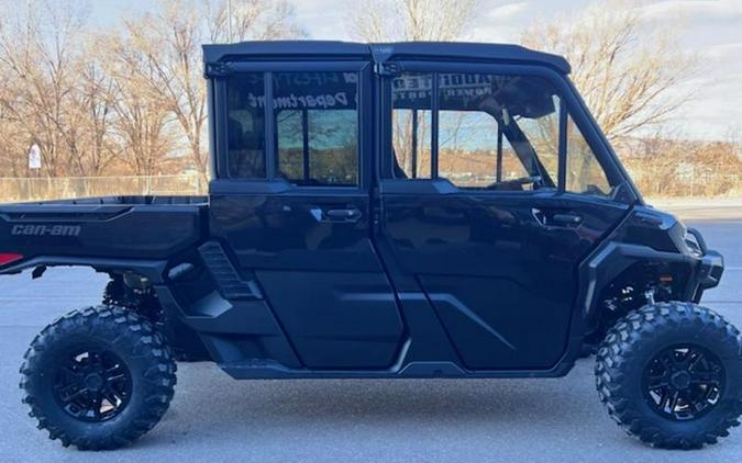 2026 Can-Am® SSV DEF MAX TEXCAB 65 HD11 BK HB 26 Limited HD11